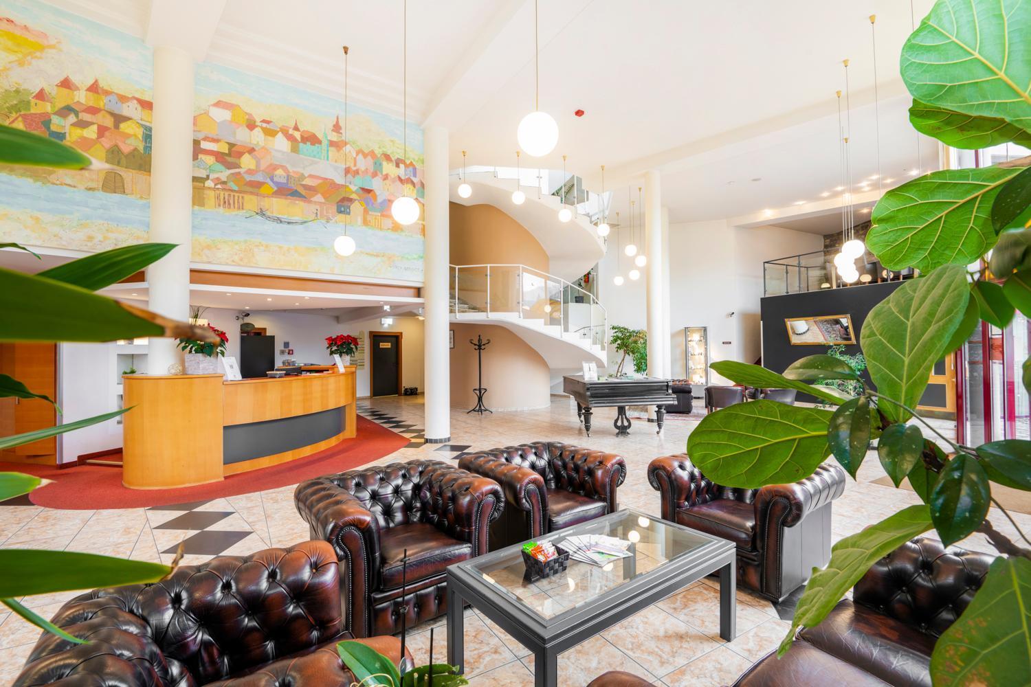 Hotel Landskron Bruck an der Mur Luaran gambar