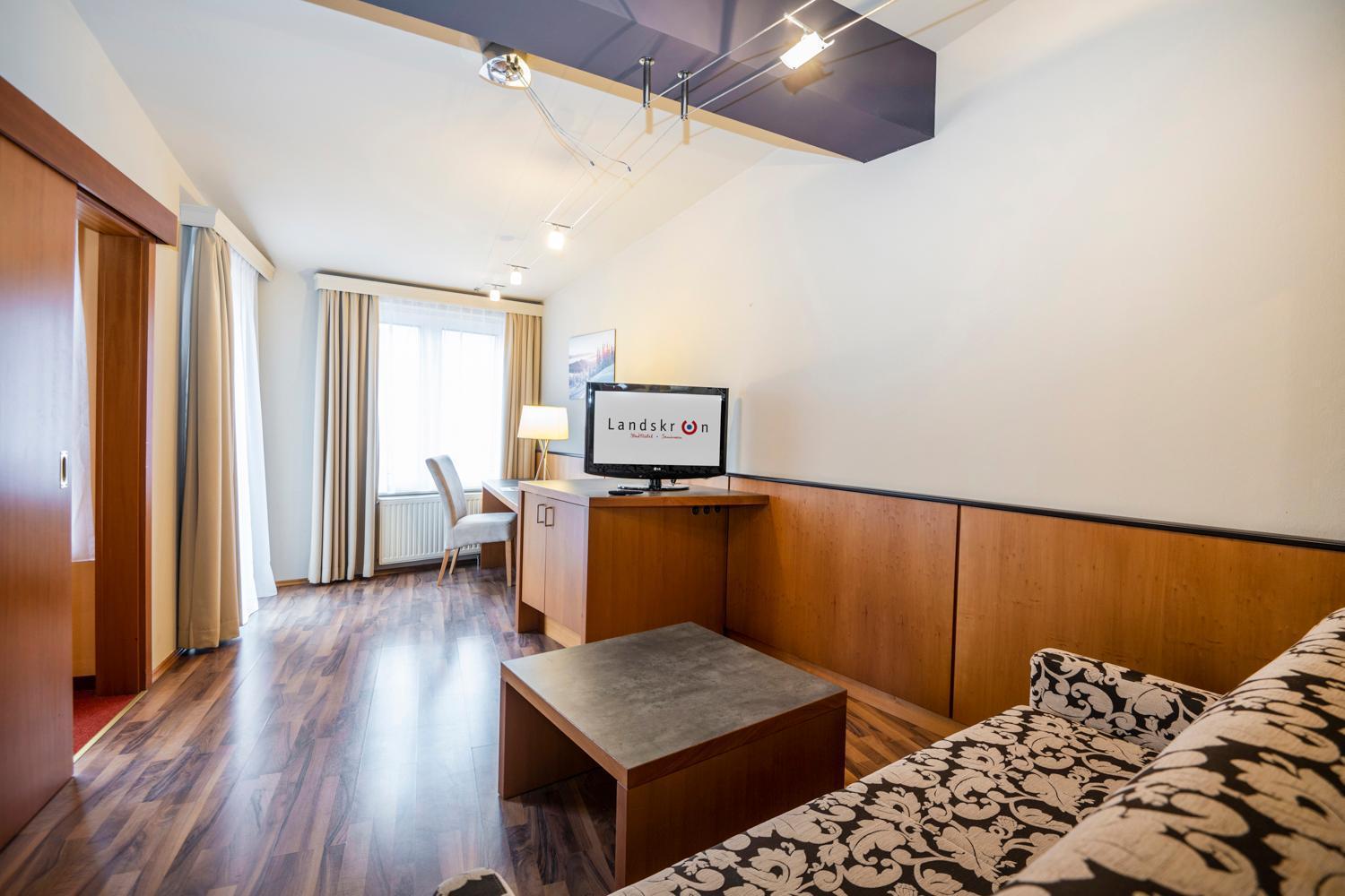 Hotel Landskron Bruck an der Mur Luaran gambar